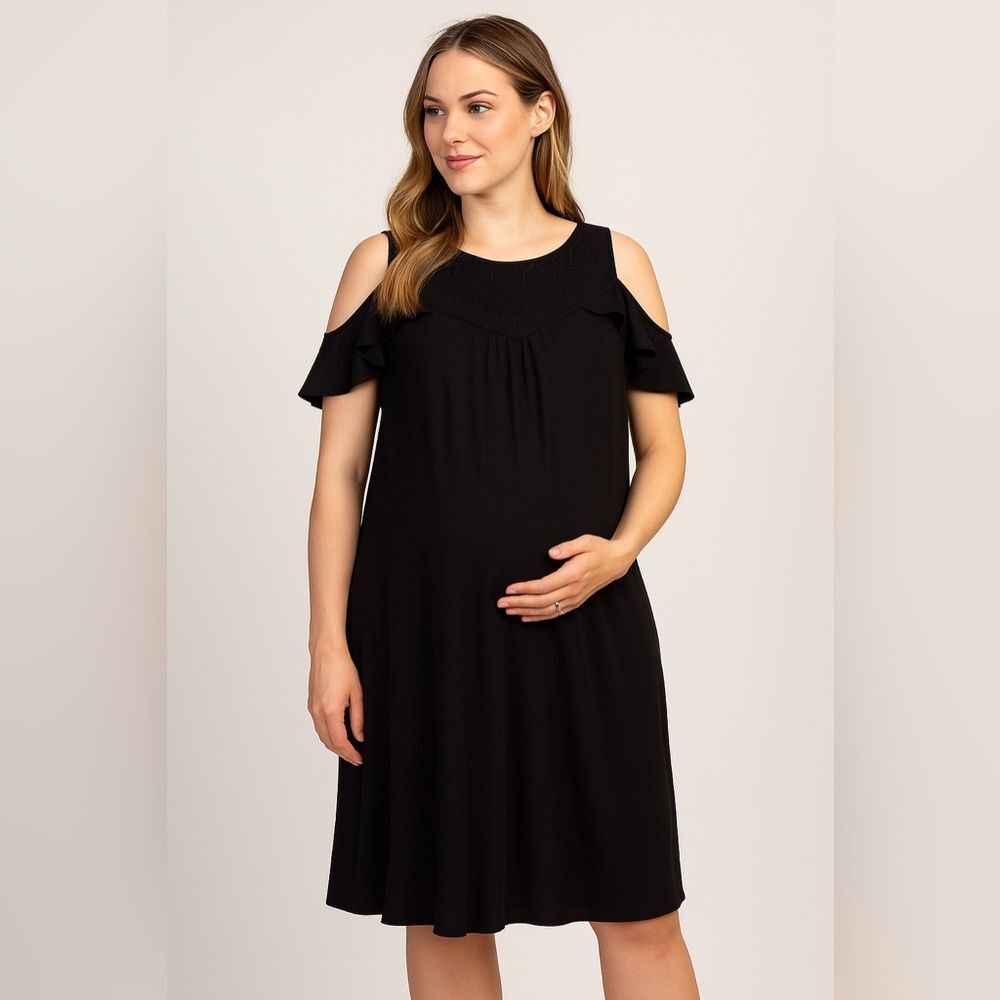 Isabel Maternity by Ingrid & Isabel Cold Shoulder Maternity Dress M